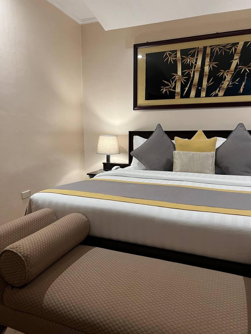 Subic Residencias Olongapo Buitenkant foto
