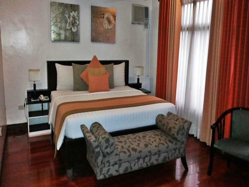 Subic Residencias Olongapo Buitenkant foto
